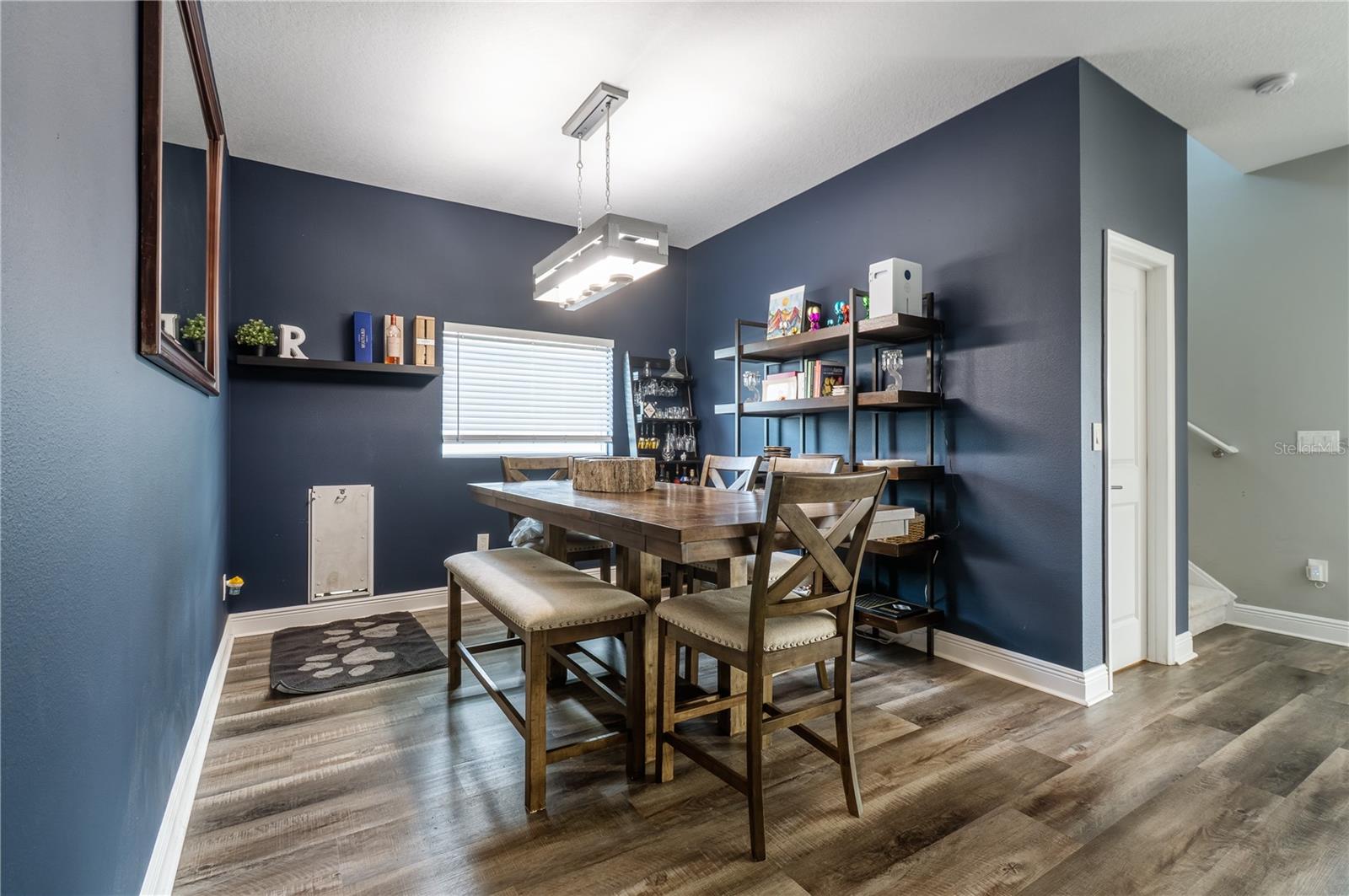 HAMNERS W E ALBIMAR - Residential