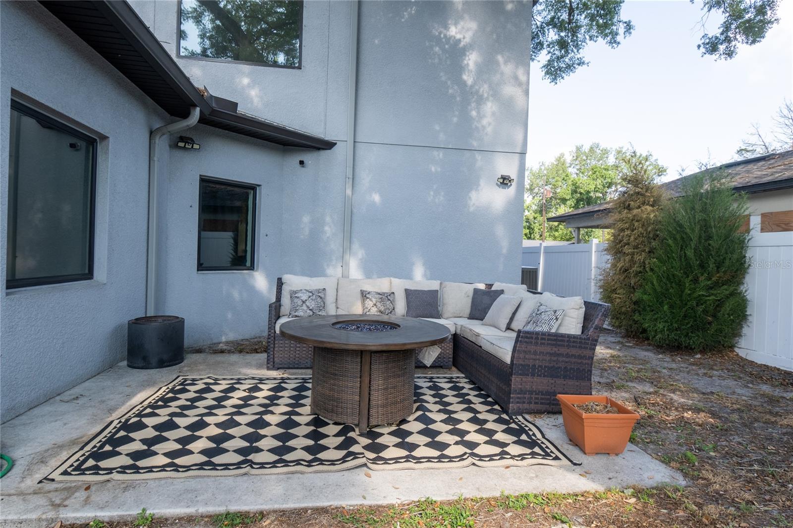 HAMNERS W E ALBIMAR - Residential