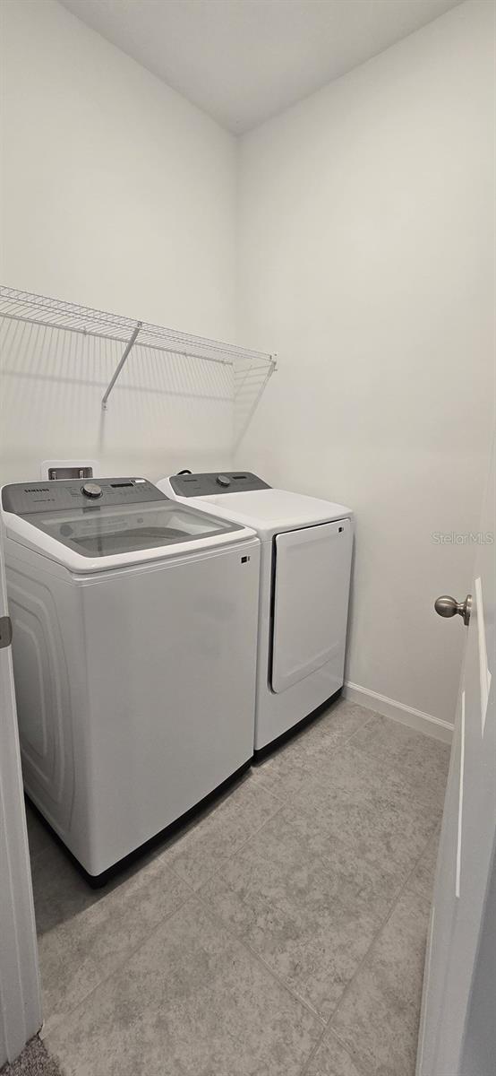 MABEL PLACE - Residential Lease