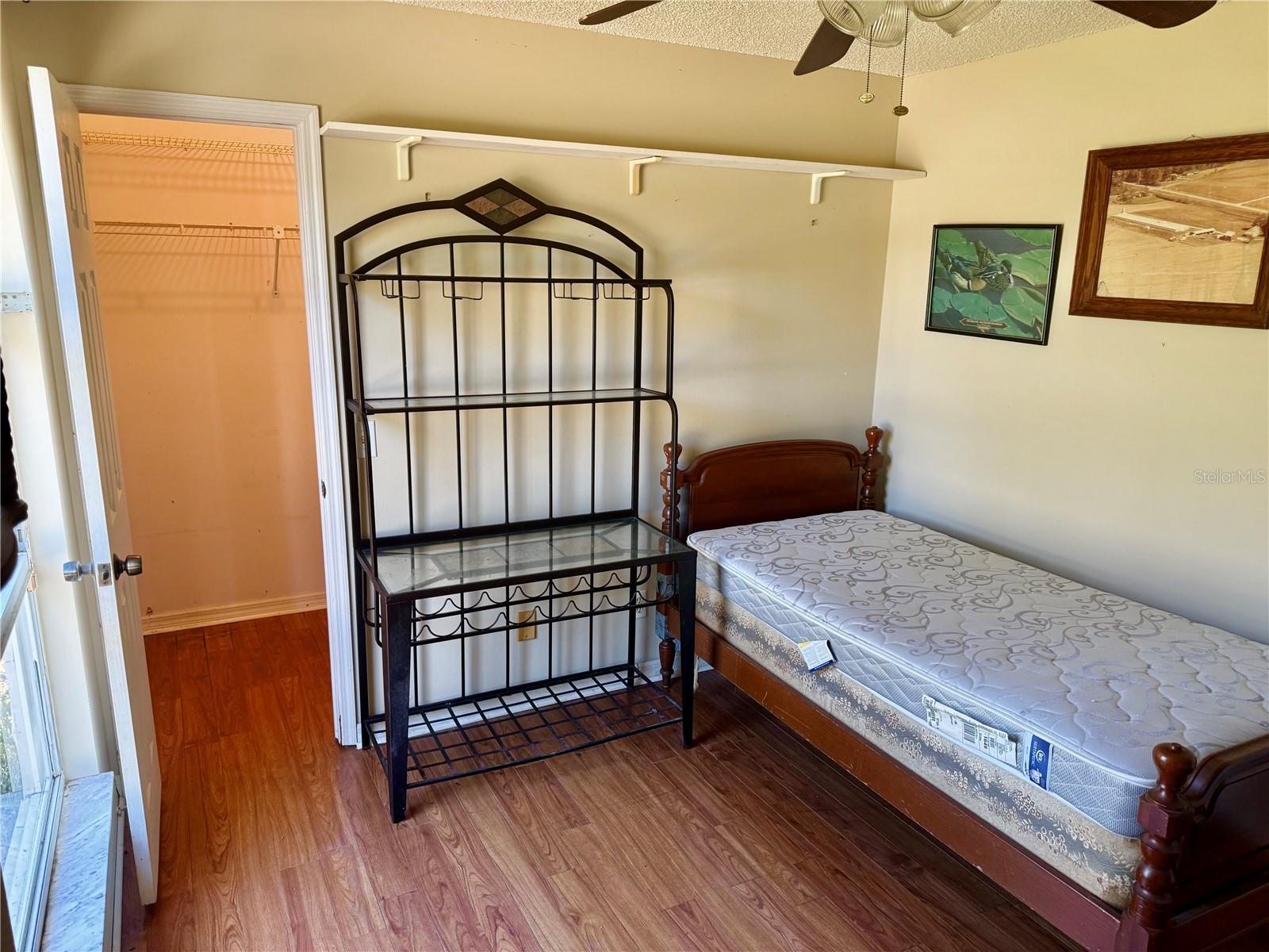 LAKE PADGETT SOUTH - Residential