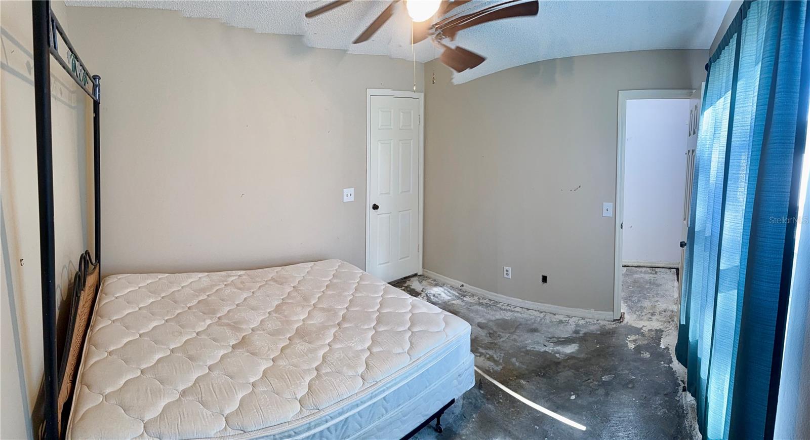 LAKE PADGETT SOUTH - Residential