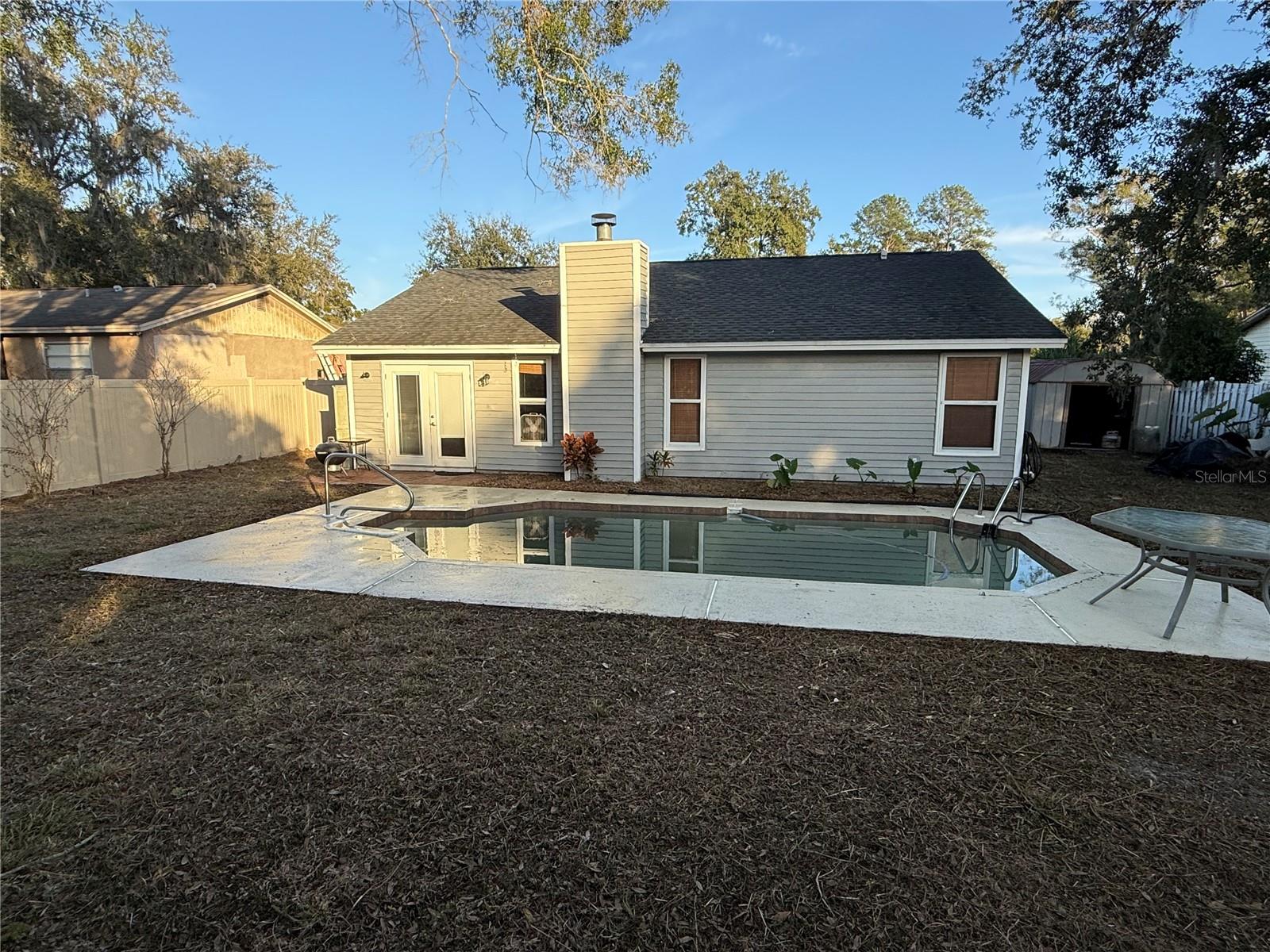 LAKE PADGETT SOUTH - Residential