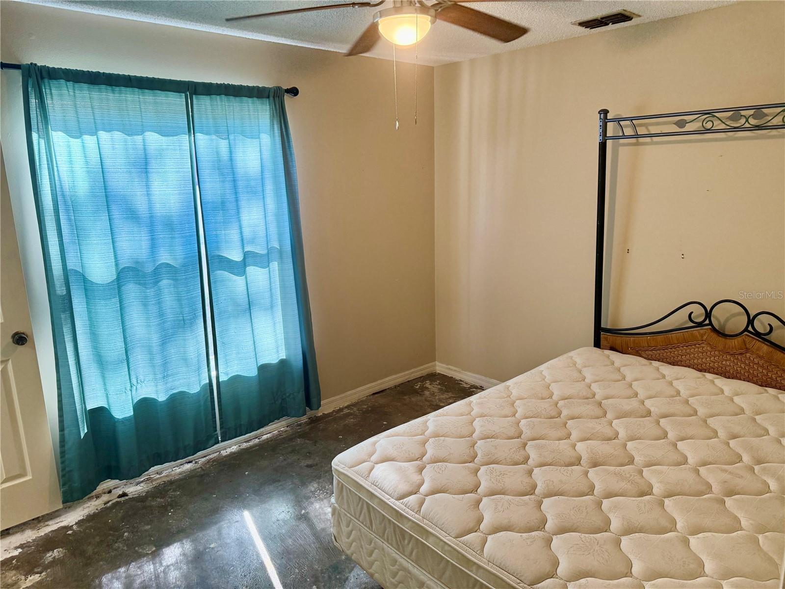 LAKE PADGETT SOUTH - Residential