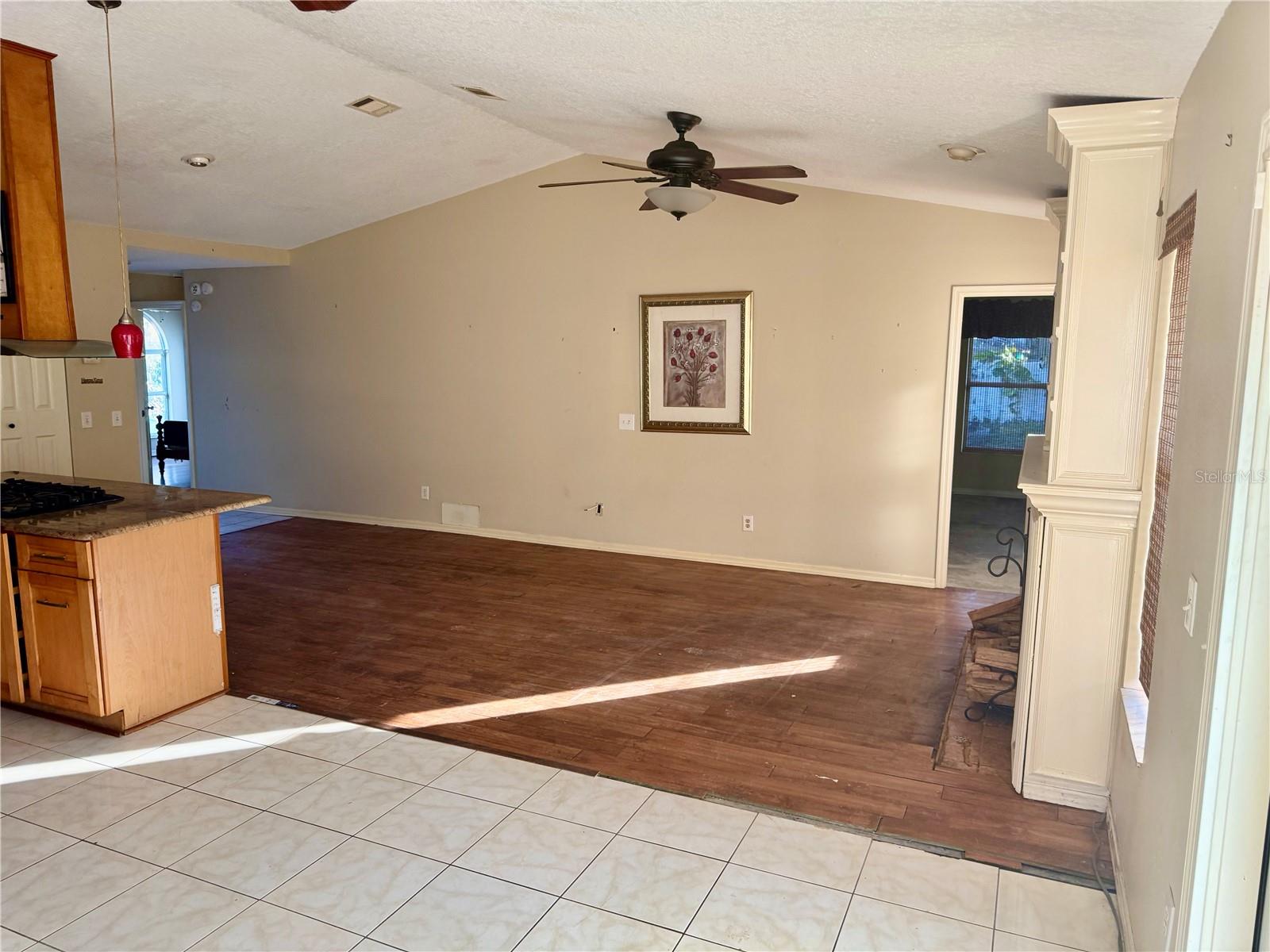 LAKE PADGETT SOUTH - Residential