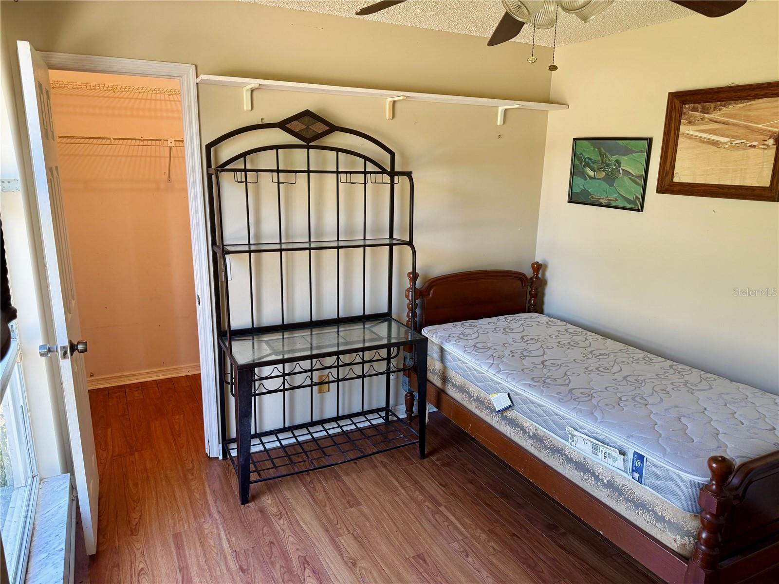 LAKE PADGETT SOUTH - Residential