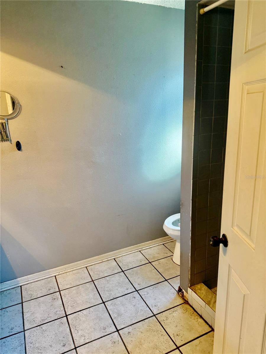 LAKE PADGETT SOUTH - Residential