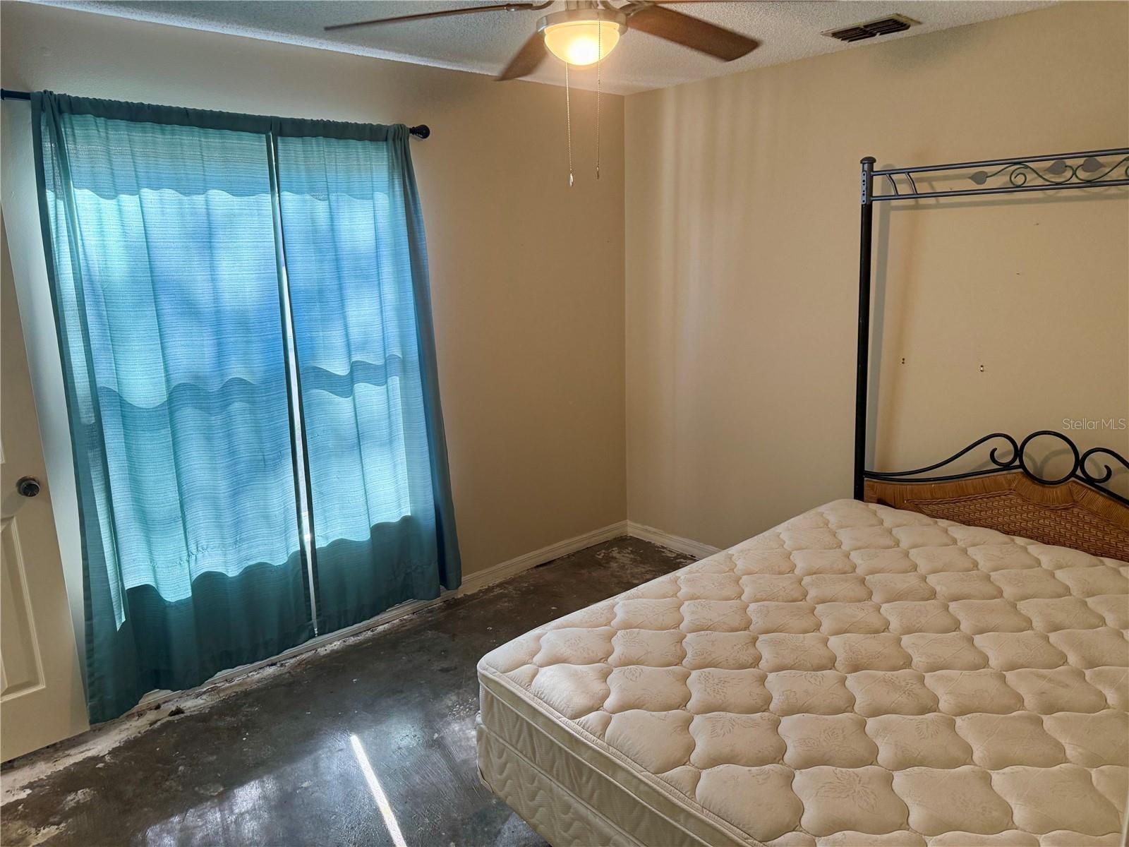 LAKE PADGETT SOUTH - Residential