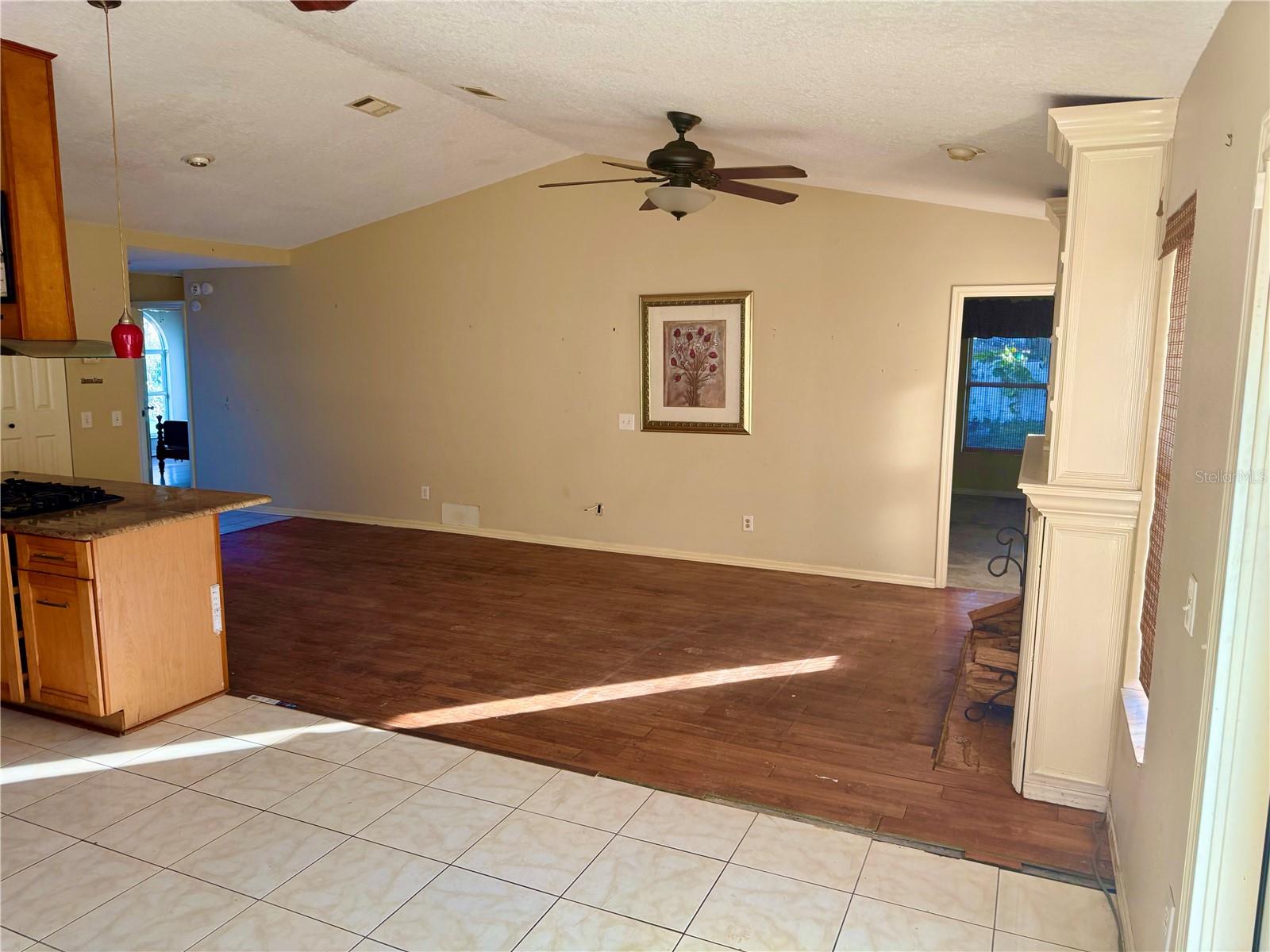 LAKE PADGETT SOUTH - Residential