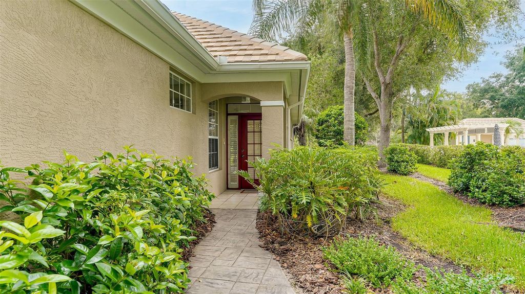 Photo of 6715 Pebble Beach Way, Lakewood Ranch, FL 34202 (MLS # A4675484)