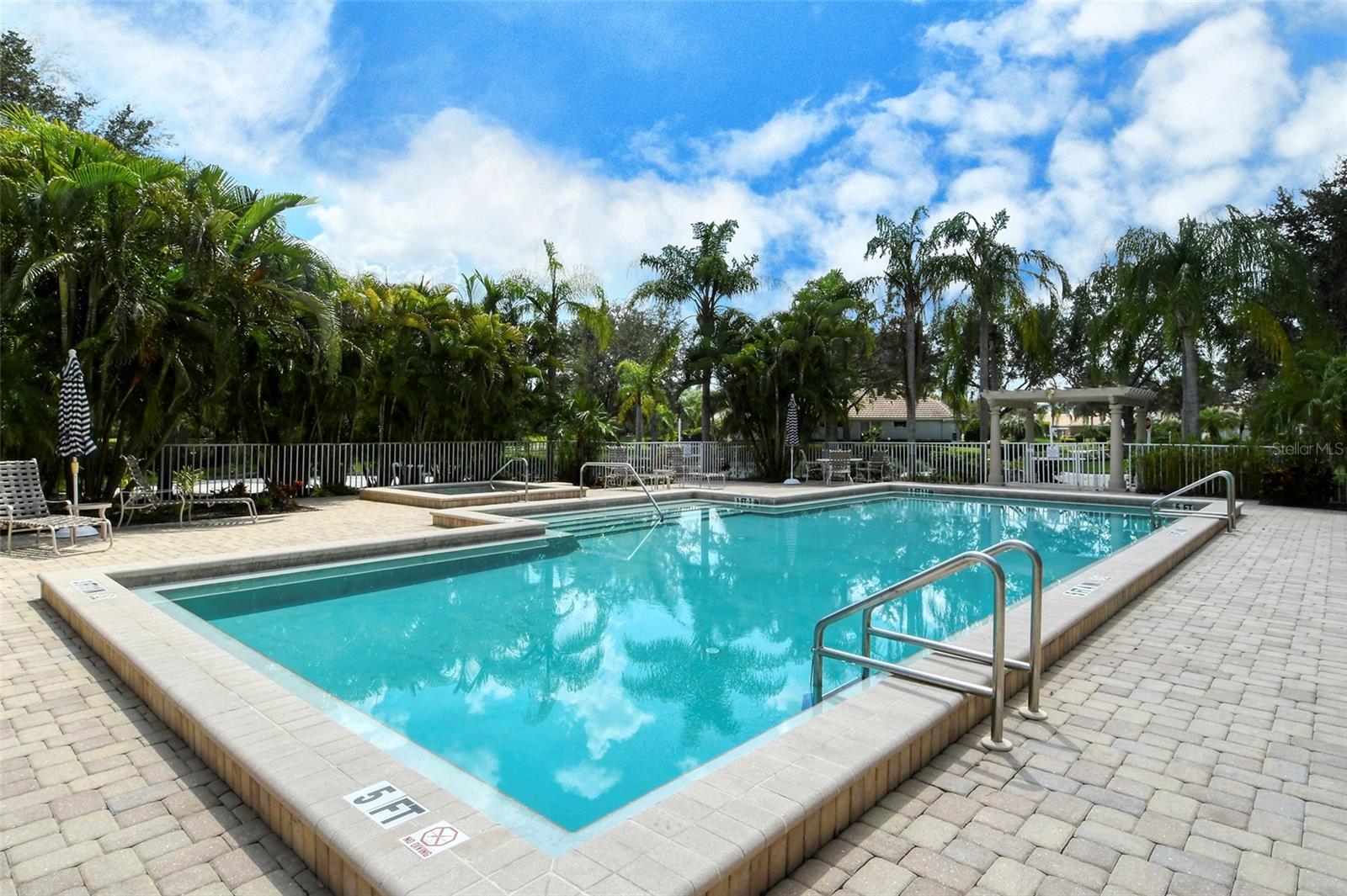 LAKEWOOD RANCH COUNTRY CLUB VILLAGE D 1 - Residential Lease