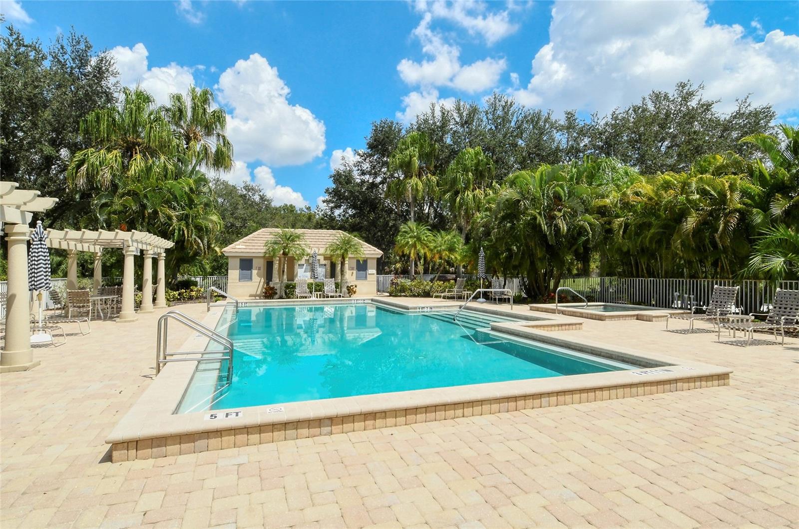 LAKEWOOD RANCH COUNTRY CLUB VILLAGE D 1 - Residential Lease