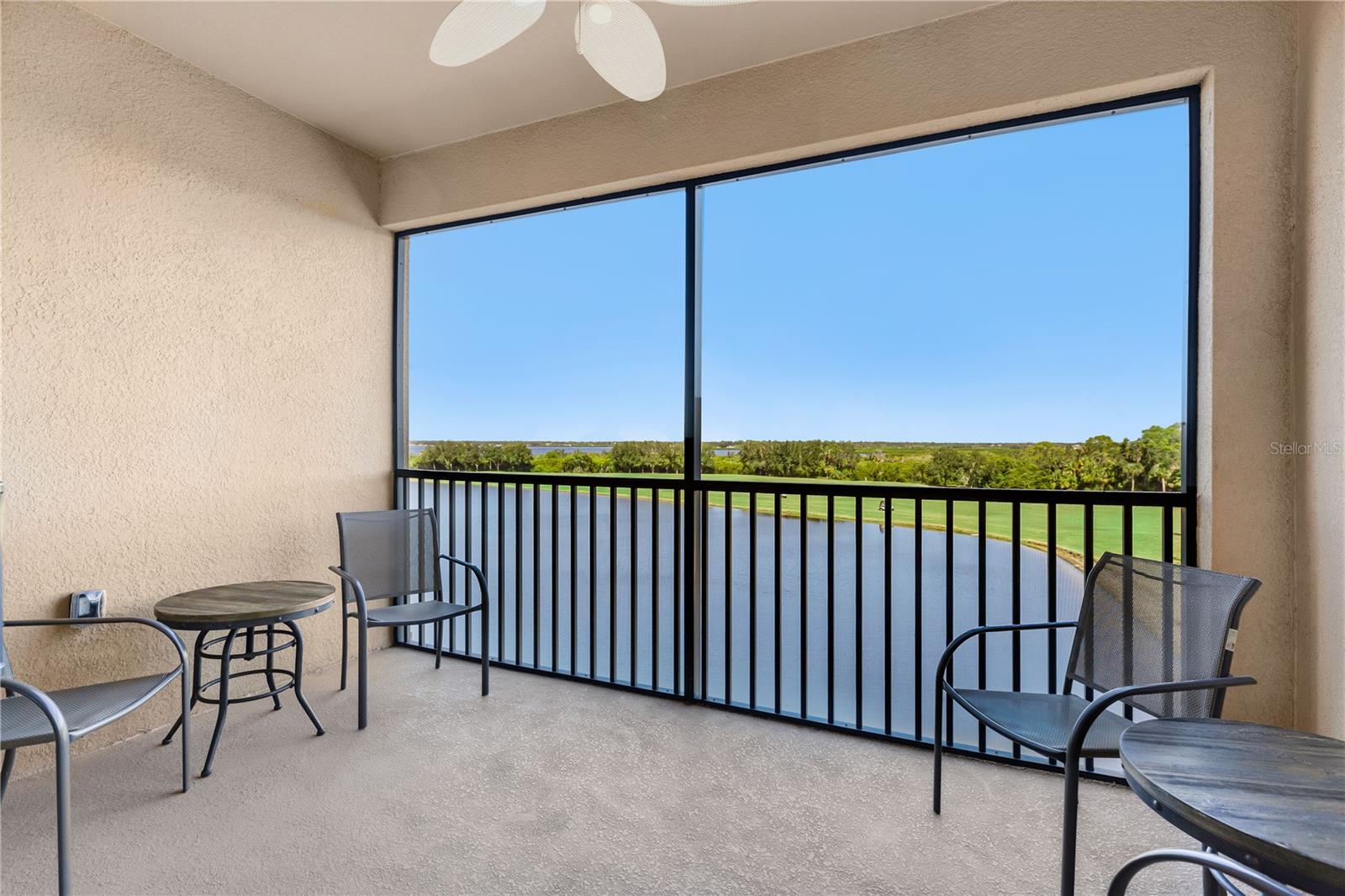 6519 GRAND ESTUARY TRAIL 403, BRADENTON, FL, 34212 1 6519 GRAND ESTUARY TRAIL 403
