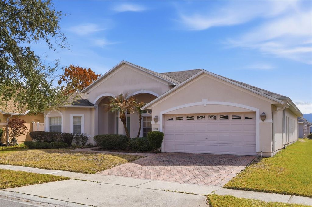Photo of 2742 Patrician Circle, Kissimmee, FL 34746 (MLS # O6388857)