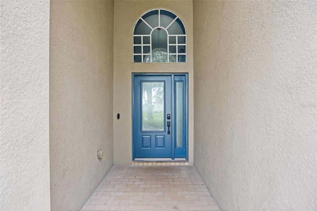 Photo of 208 Smokey Hill Avenue, Ruskin, FL 33570 (MLS # TB8424909)