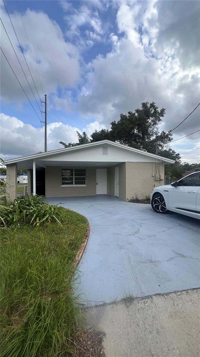Photo of 3311 E Chelsea Street, Tampa, FL 33610 (MLS # TB8535530)