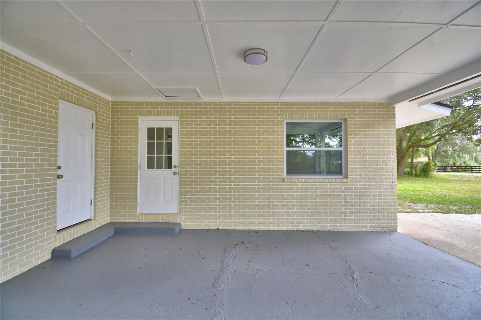 902 PALMER ROAD