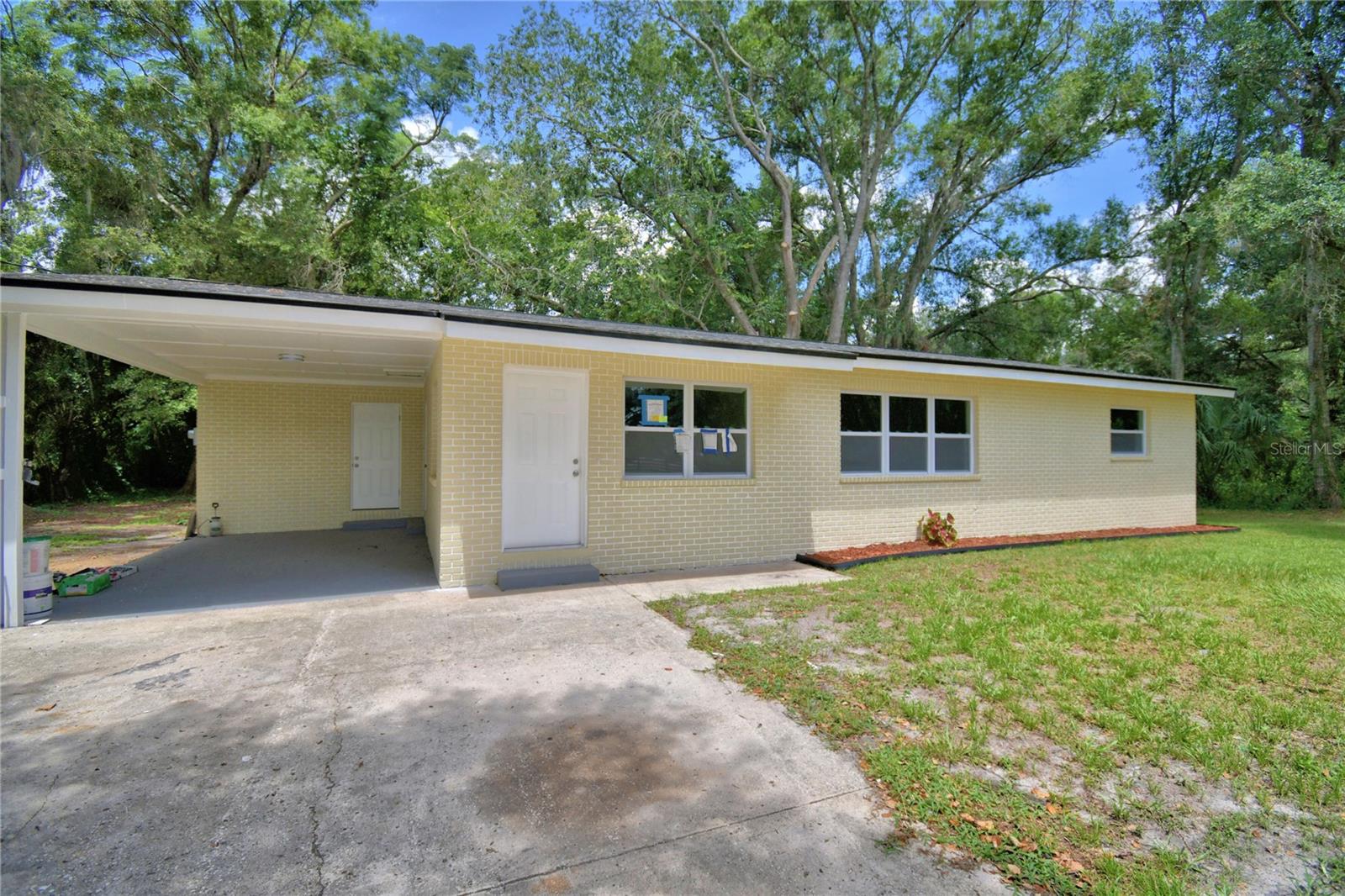 Welcome to this charming 3-bedroom, 2-bathroom home located in the heart of Lakeland, FL. This property offers a spacious living area filled with natural light, a modern kitchen with updated appliances, and a cozy dining space. The backyard provides a private retreat with plenty of room for outdoor activities. With its convenient location close to local amenities, this home is a wonderful opportunity for comfortable living in a vibrant community.