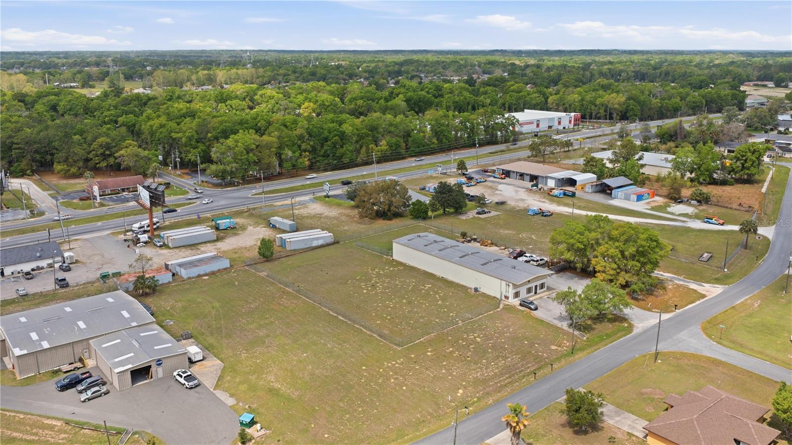 SILVER SPGS SHORES - Land