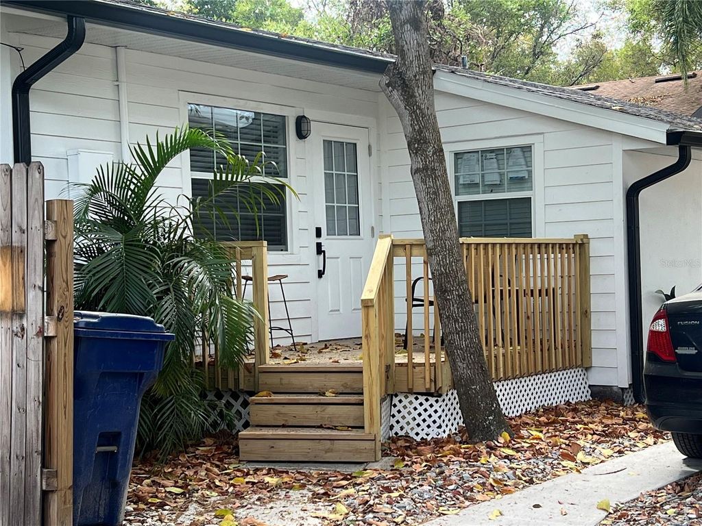 Photo of 311 E Floribraska Avenue, Tampa, FL 33603 (MLS # TB8502642)