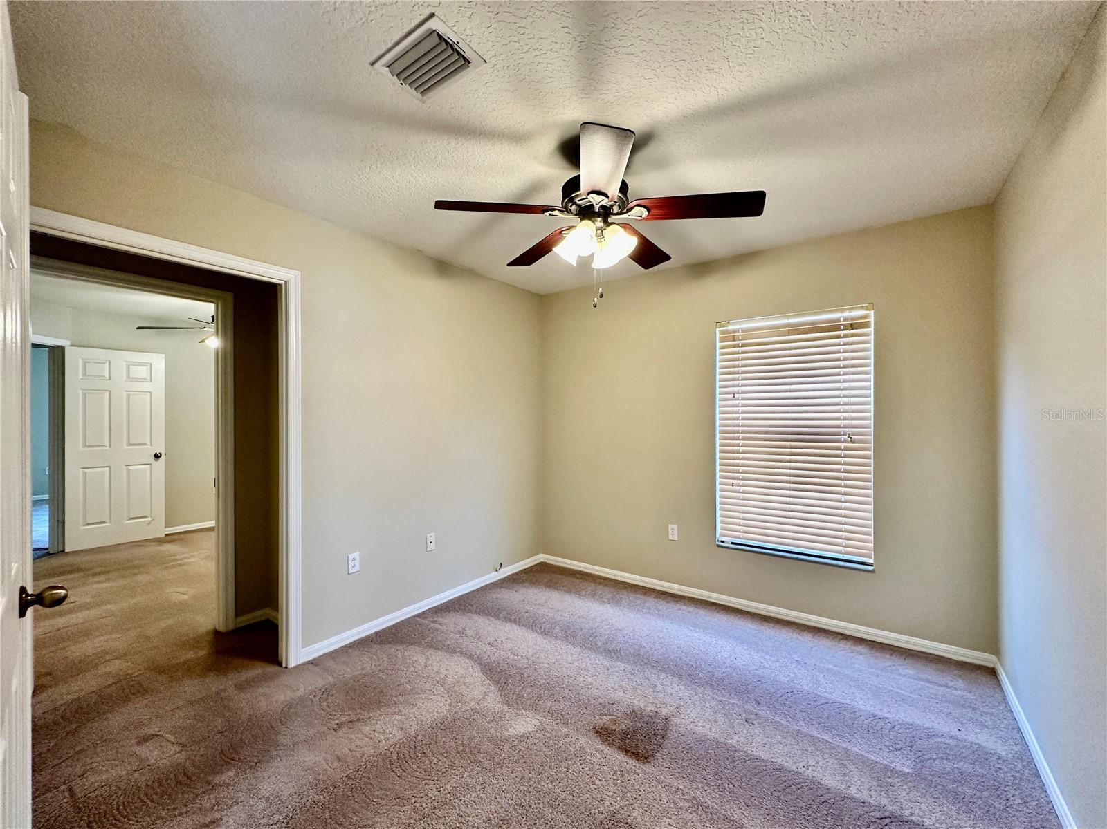 MEADOW POINTE PRCL 05 UNIT 04A - Residential Lease