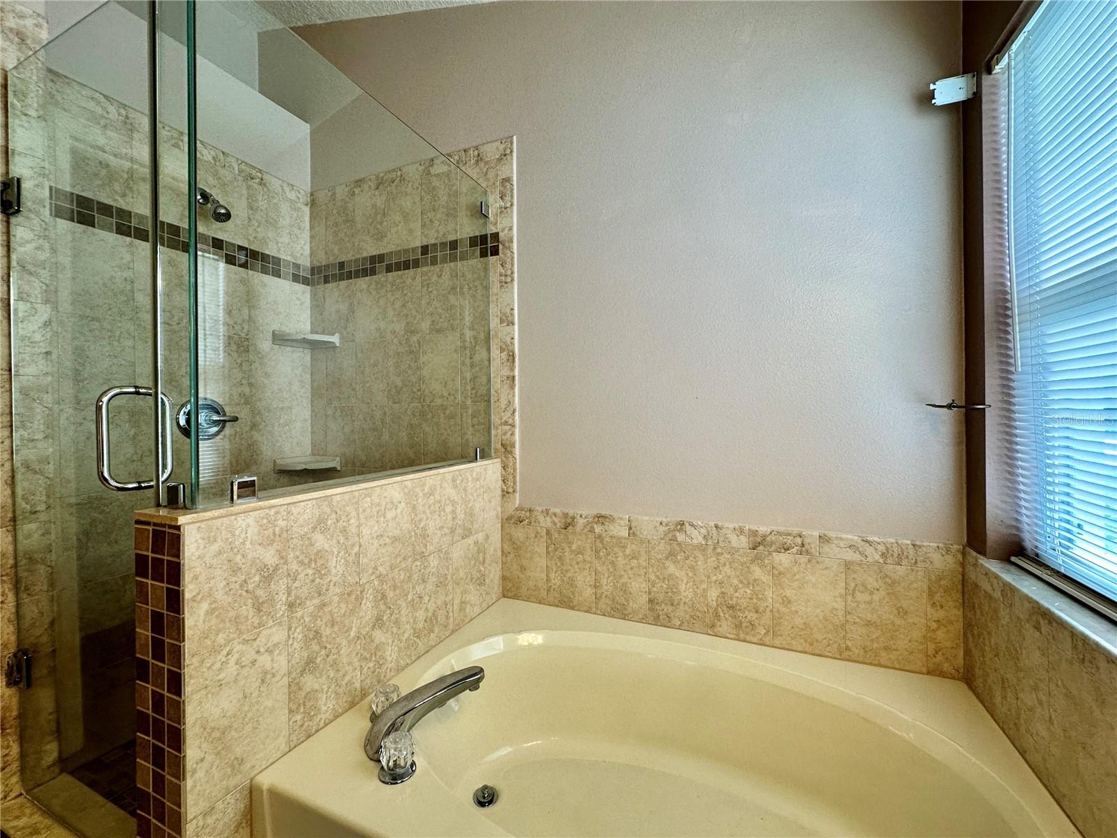 MEADOW POINTE PRCL 05 UNIT 04A - Residential Lease