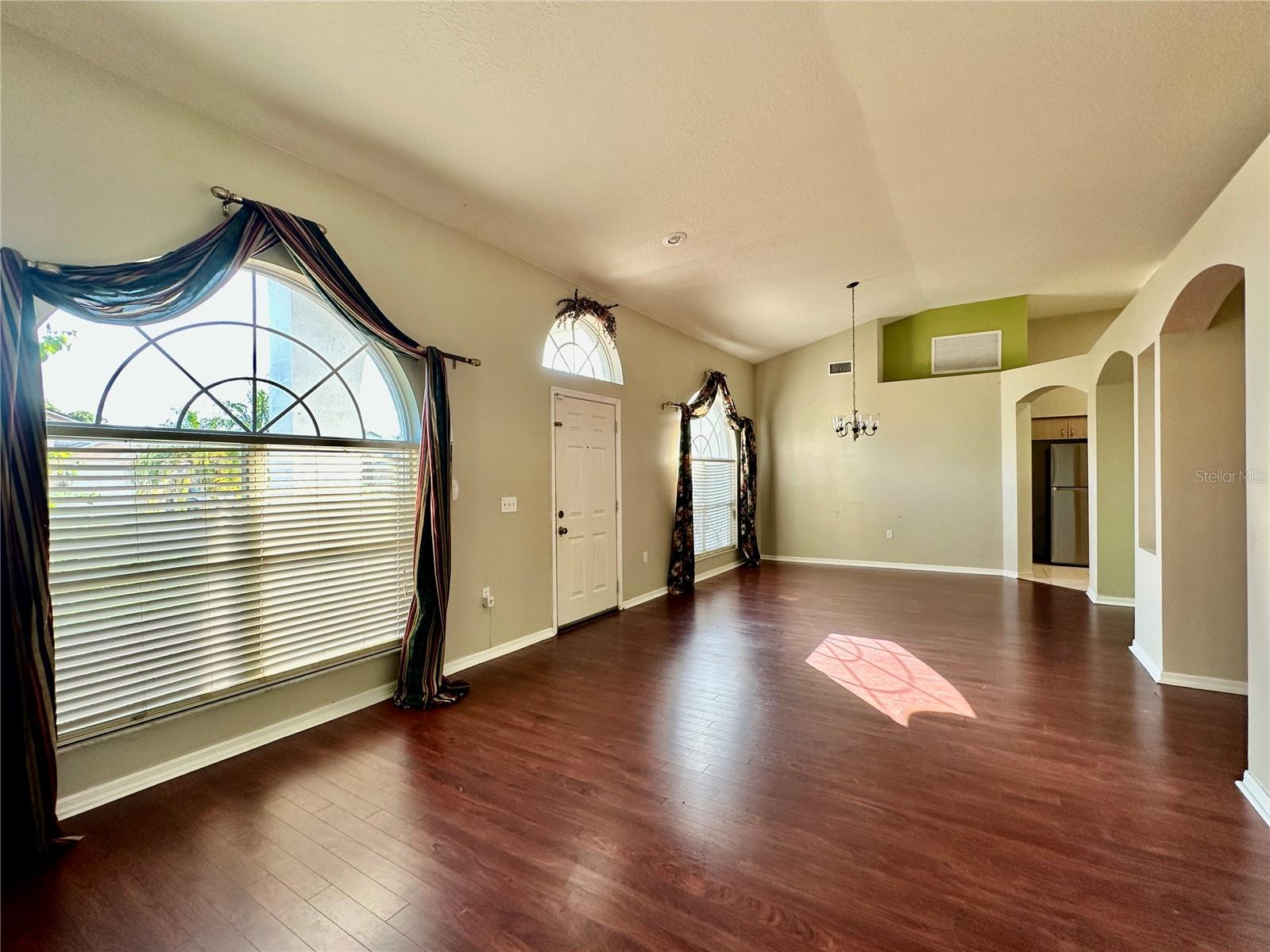 MEADOW POINTE PRCL 05 UNIT 04A - Residential Lease