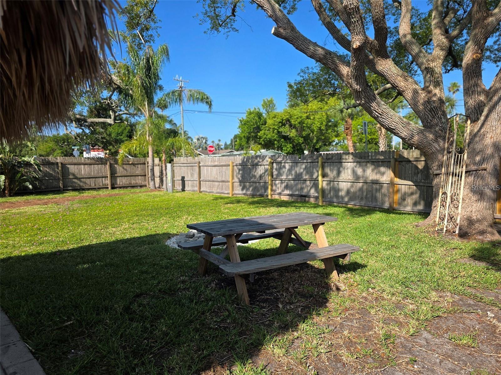 DUNEDIN ISLES 1 - Residential Lease