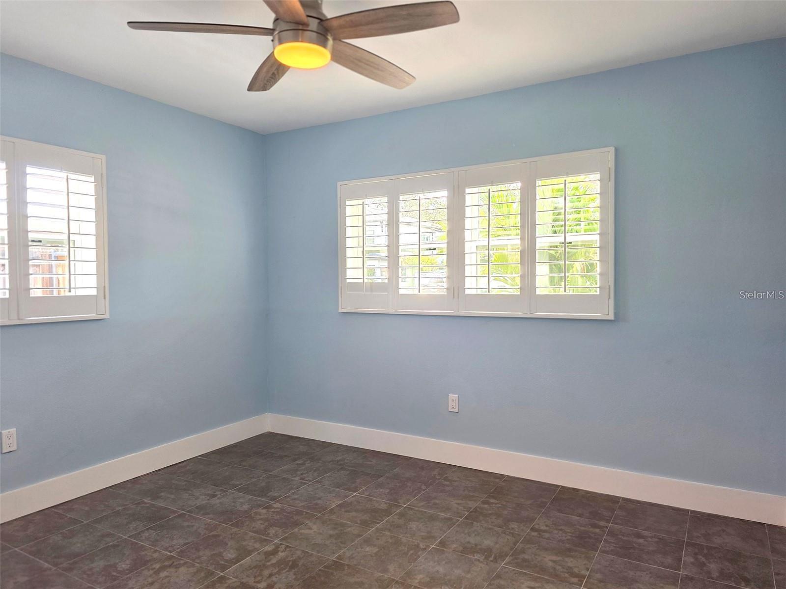 DUNEDIN ISLES 1 - Residential Lease