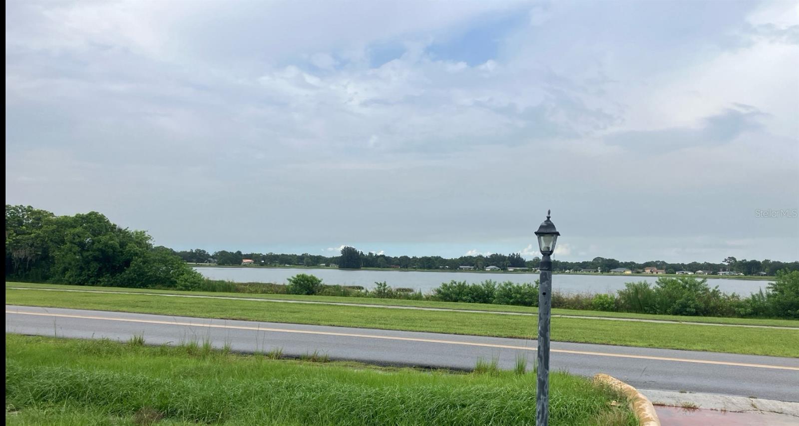 AVON PARK LAKES - Residential