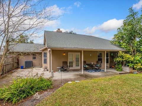 A home in APOPKA