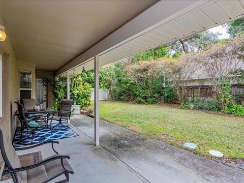 A home in APOPKA