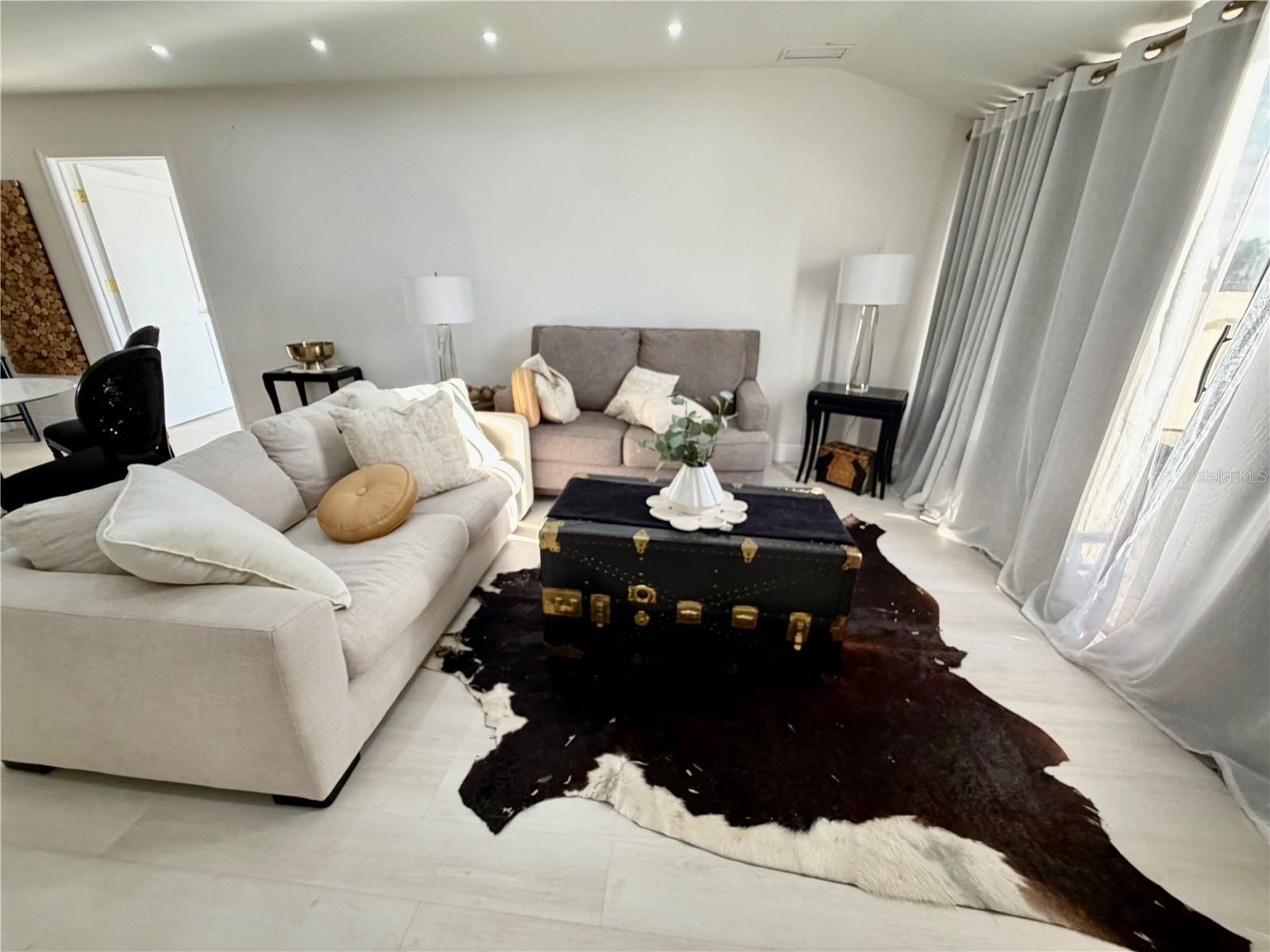 SADDLEBROOK - Residential