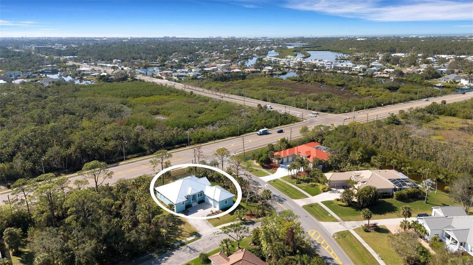 LAUREL LANDINGS ESTATES - Residential