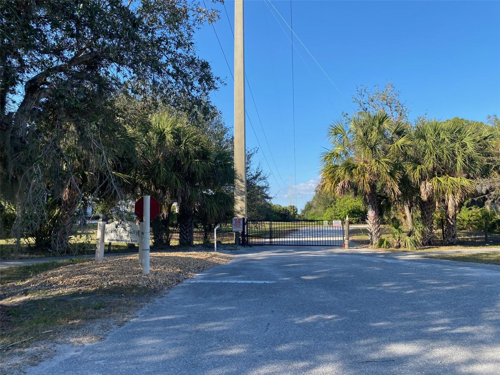 LAUREL LANDINGS ESTATES - Residential