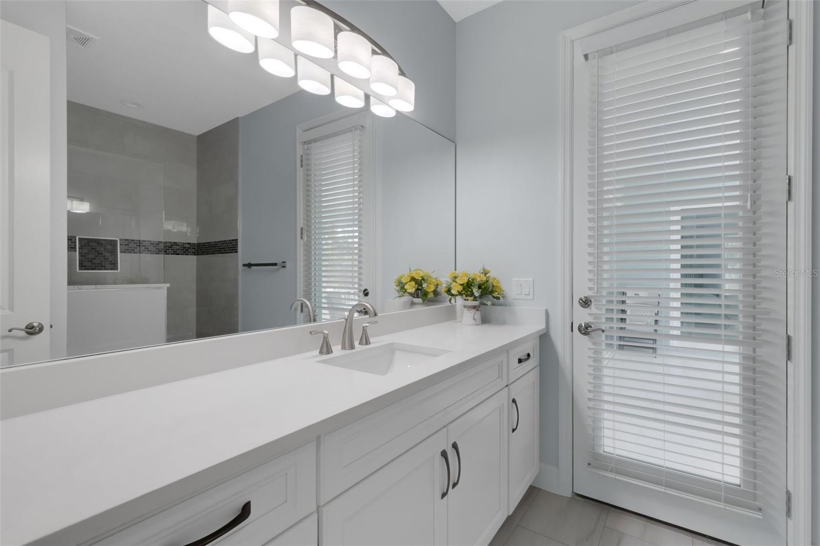 LAUREL LANDINGS ESTATES - Residential