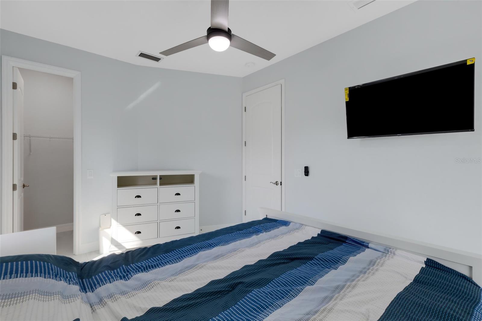 LAUREL LANDINGS ESTATES - Residential