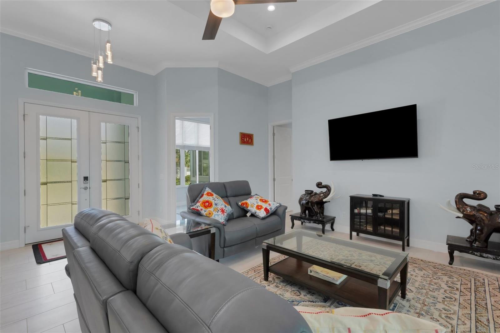 1596 LANDFALL DRIVE