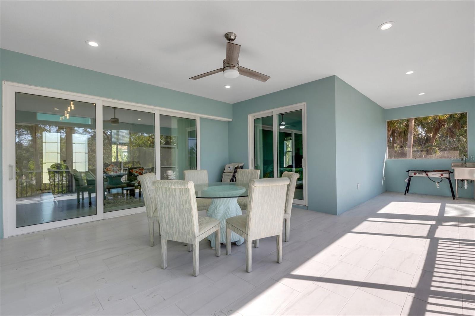 LAUREL LANDINGS ESTATES - Residential