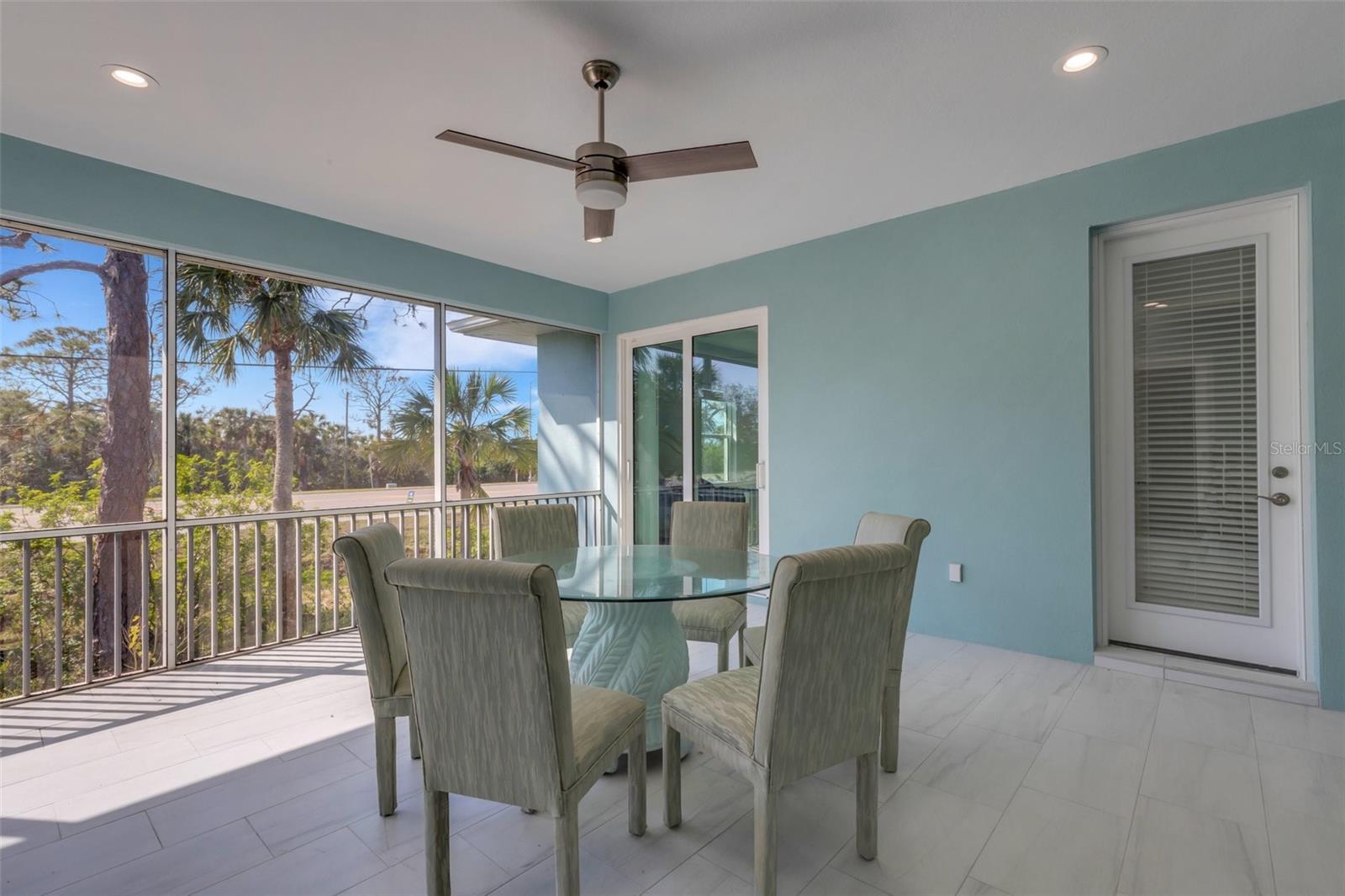 LAUREL LANDINGS ESTATES - Residential