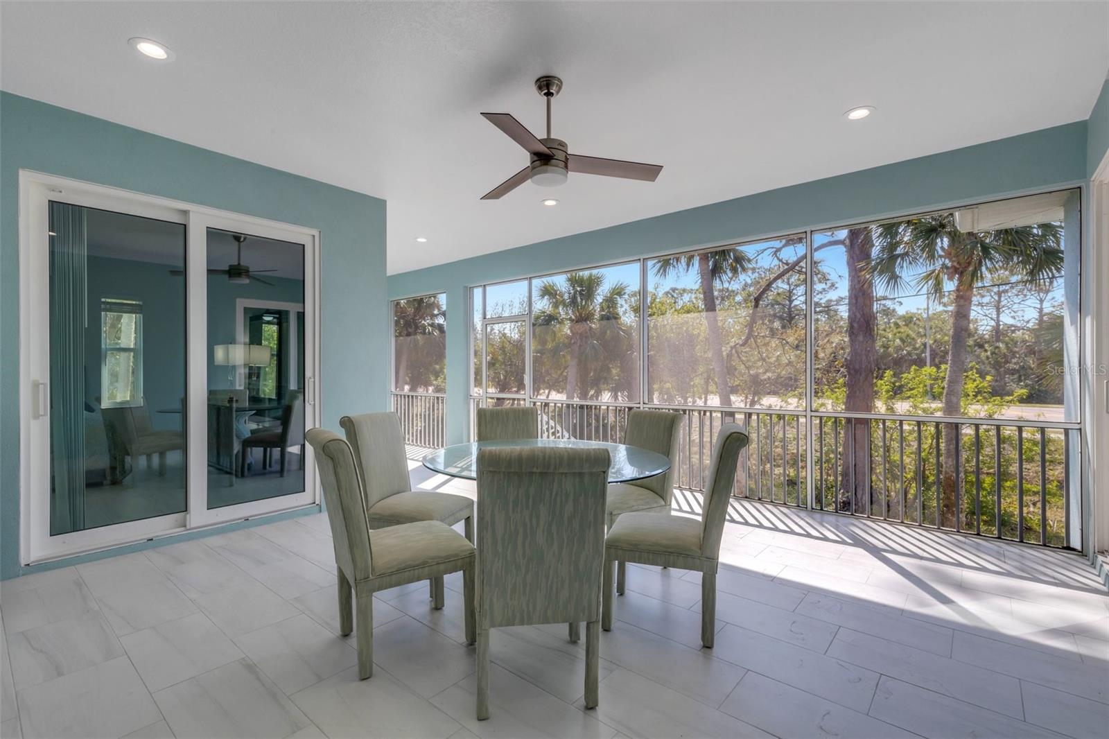 LAUREL LANDINGS ESTATES - Residential