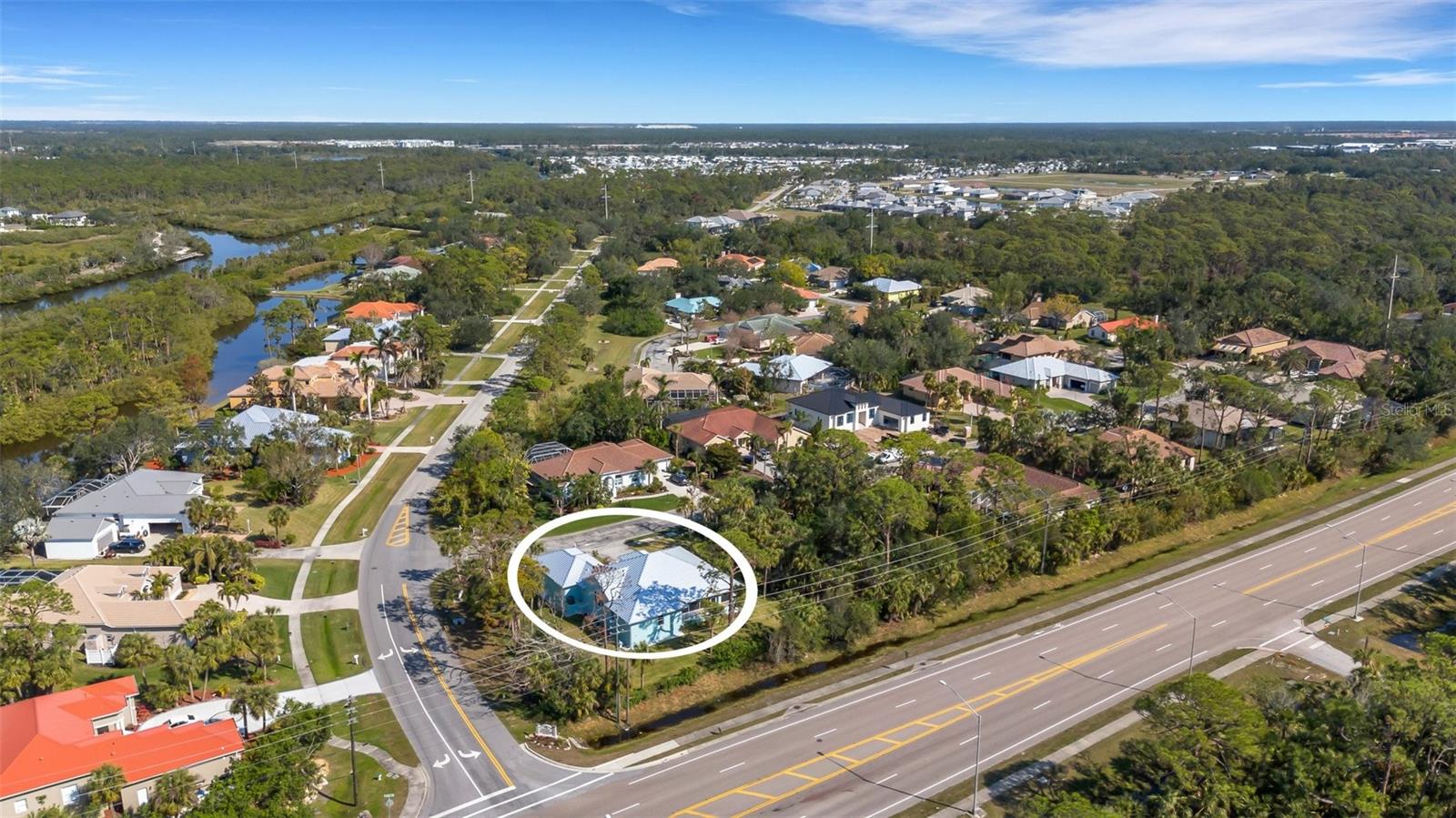LAUREL LANDINGS ESTATES - Residential