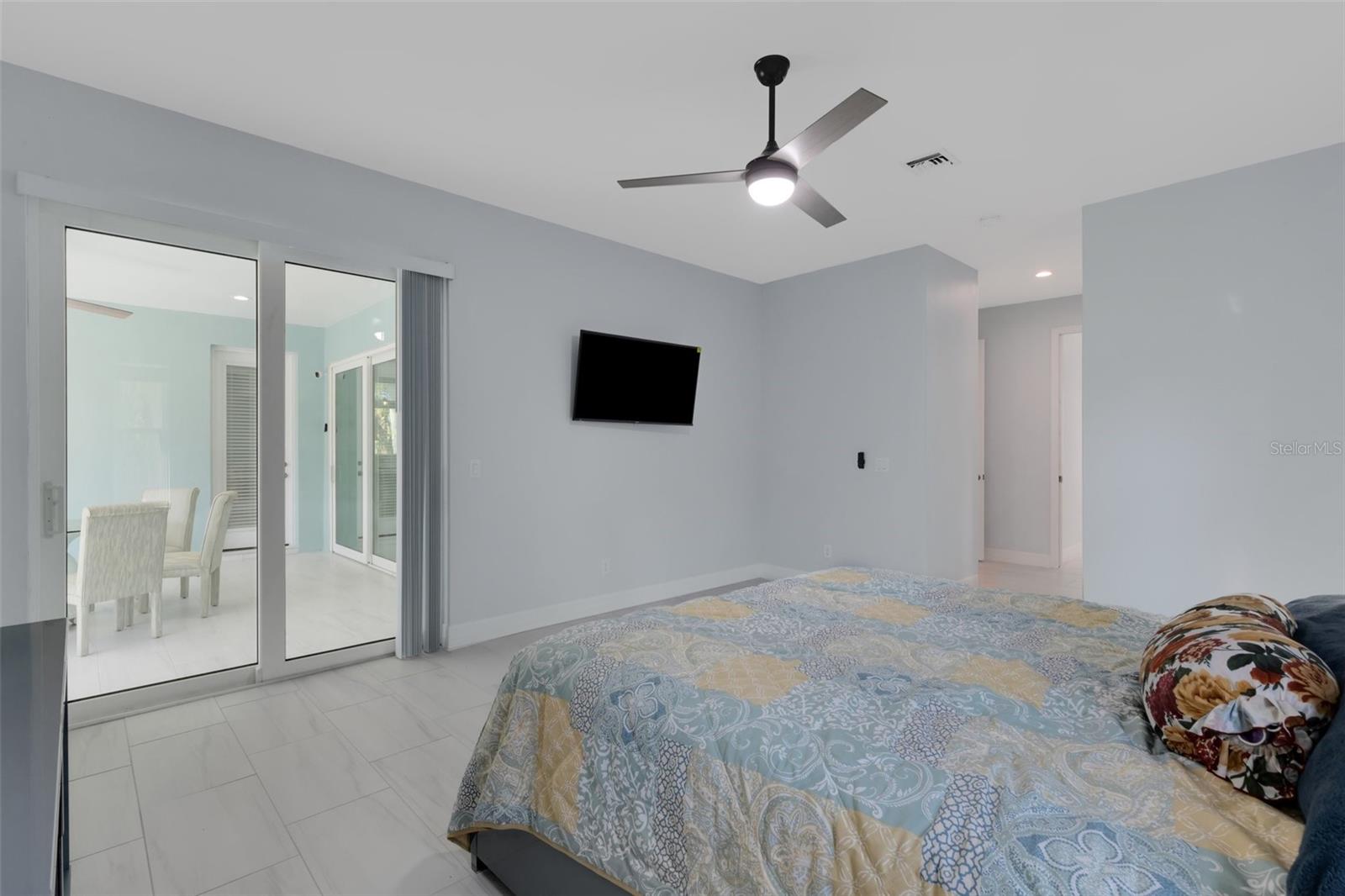 LAUREL LANDINGS ESTATES - Residential