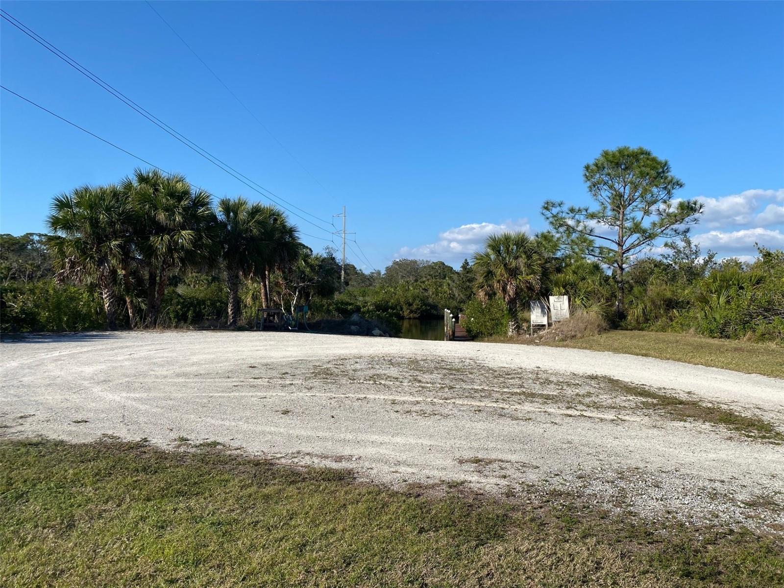 LAUREL LANDINGS ESTATES - Residential