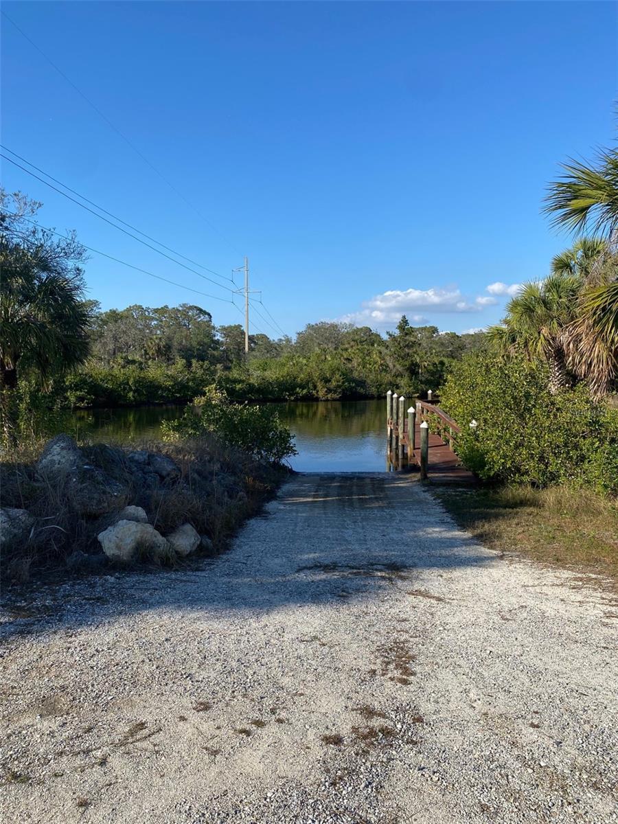LAUREL LANDINGS ESTATES - Residential