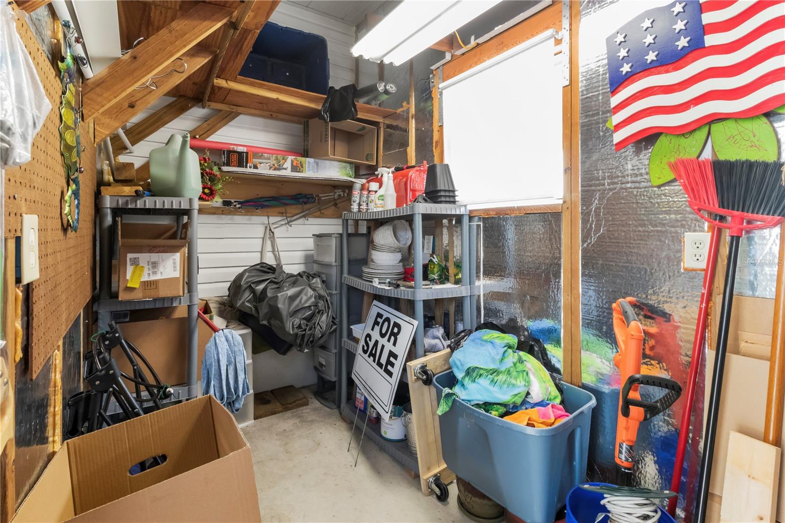 LEISURE LAKE MOBILE HOME PARK CO-OP - Residential