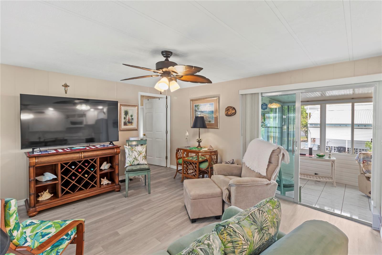 LEISURE LAKE MOBILE HOME PARK CO-OP - Residential