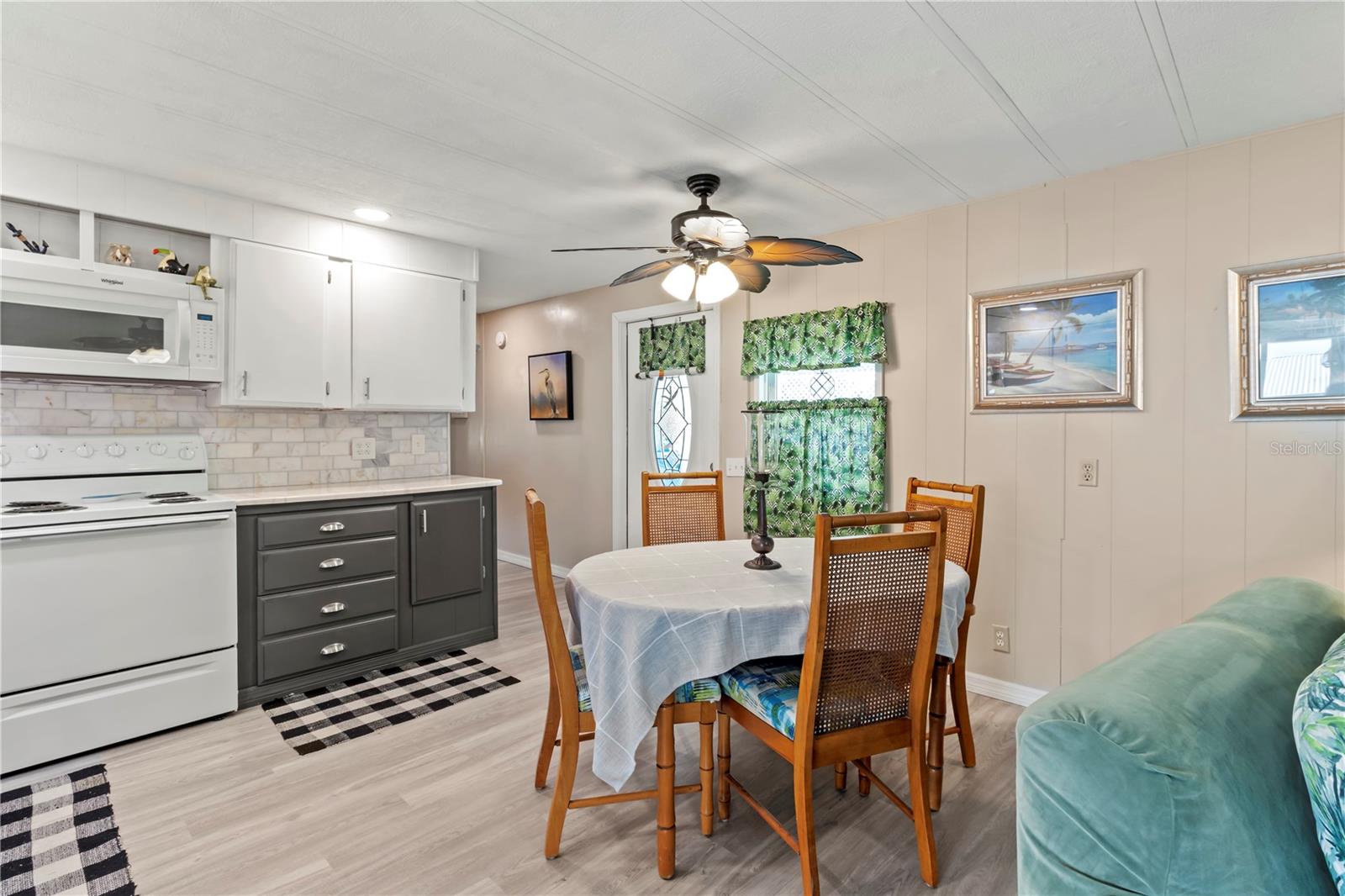 LEISURE LAKE MOBILE HOME PARK CO-OP - Residential