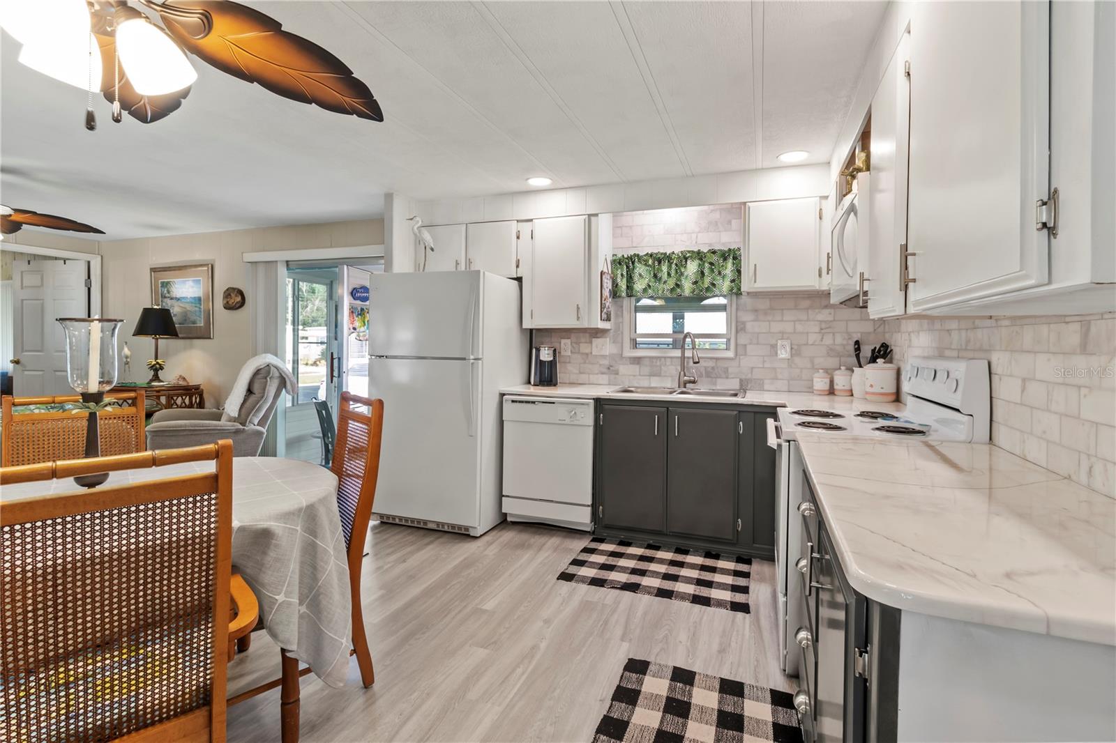 LEISURE LAKE MOBILE HOME PARK CO-OP - Residential