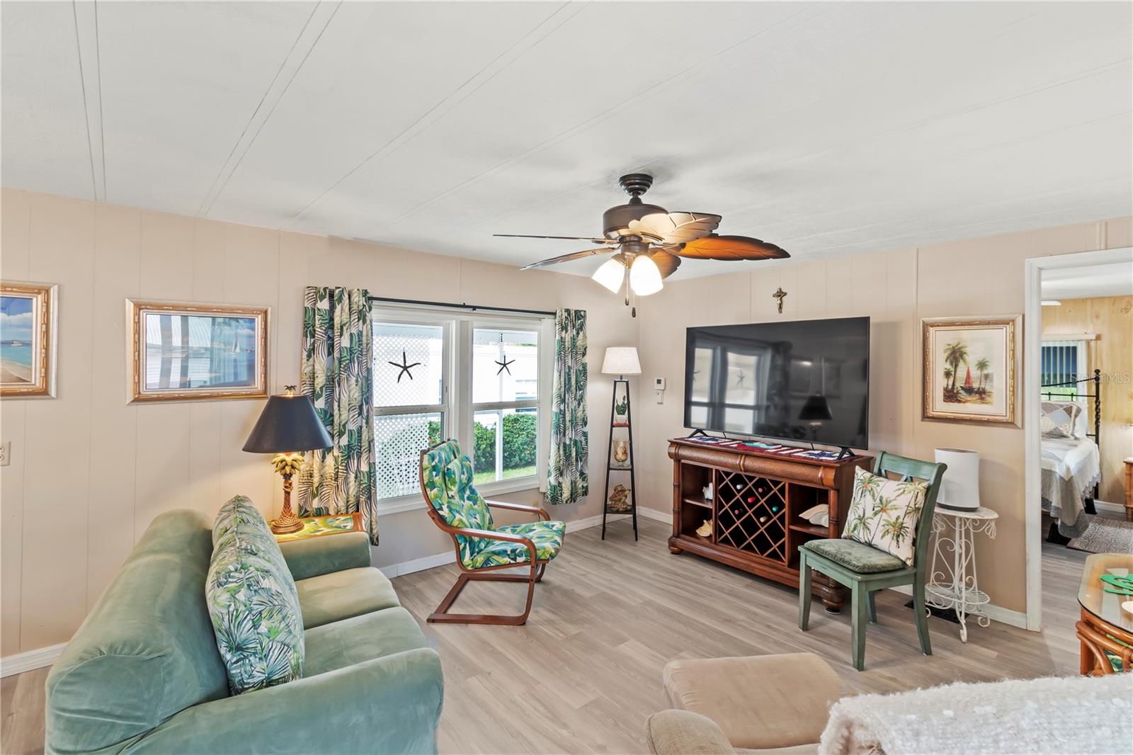 LEISURE LAKE MOBILE HOME PARK CO-OP - Residential