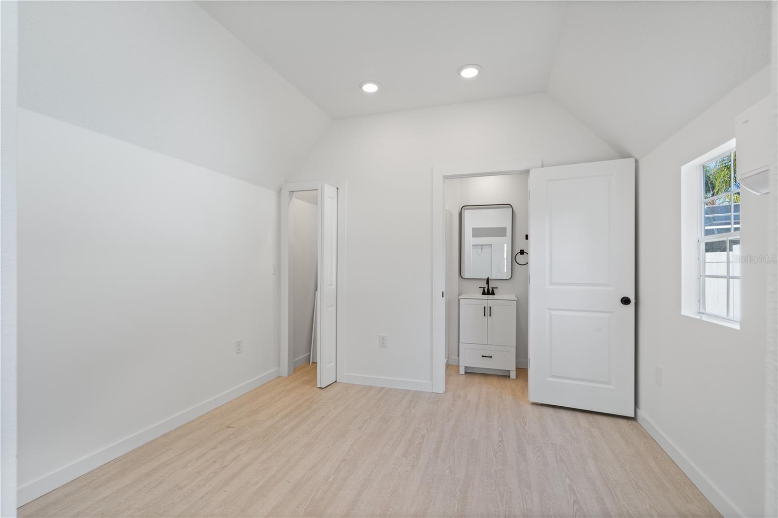 BOYETTE SPGS SEC A UNIT - Residential